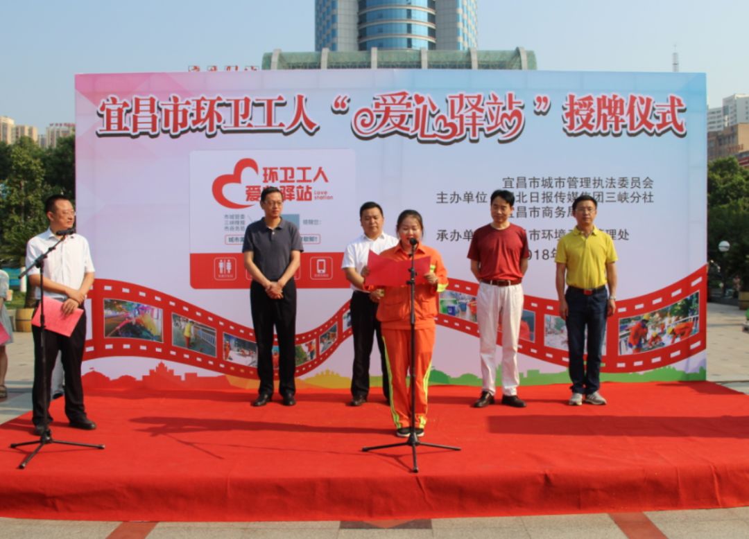 1536304321.jpg 483.jpg